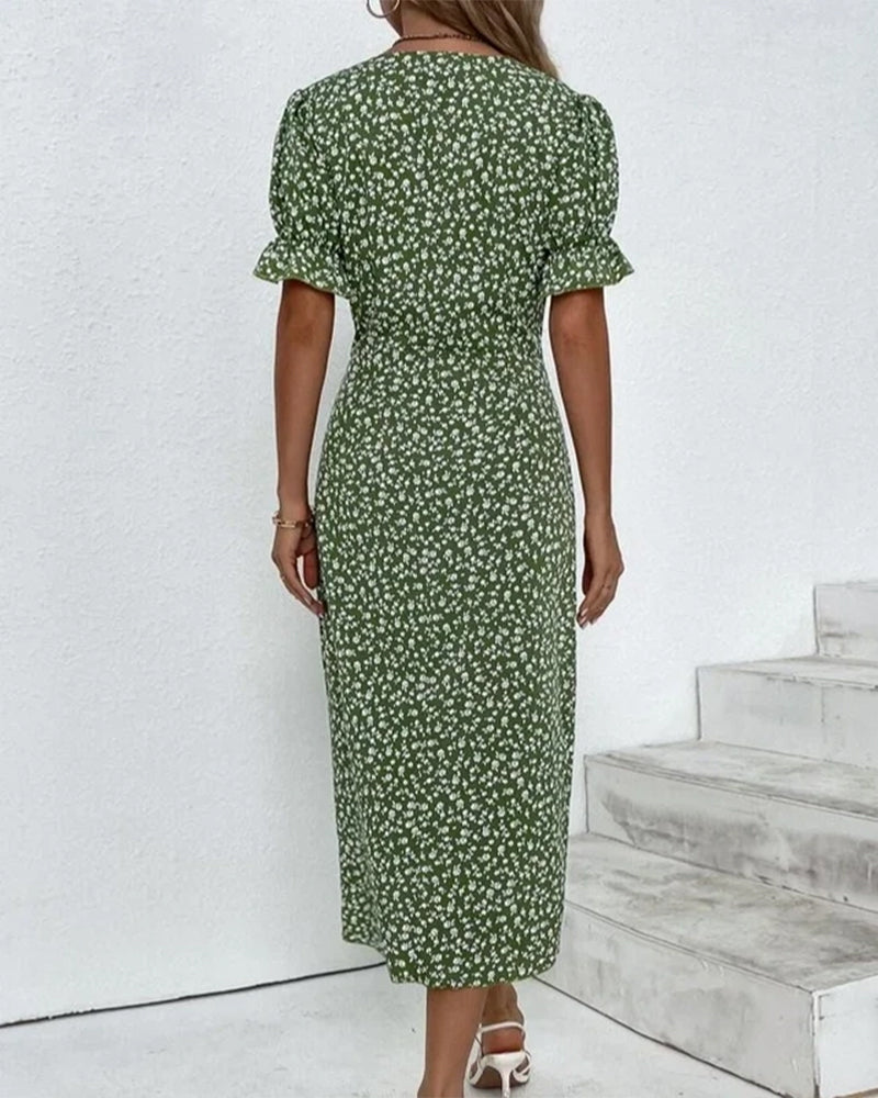 Sophie – Floral Print Short-Sleeve Dress 🌸✨