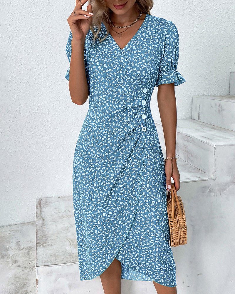 Sophie – Floral Print Short-Sleeve Dress 🌸✨