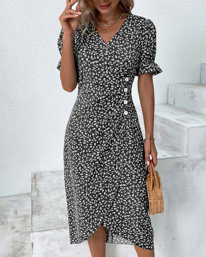 Sophie – Floral Print Short-Sleeve Dress 🌸✨