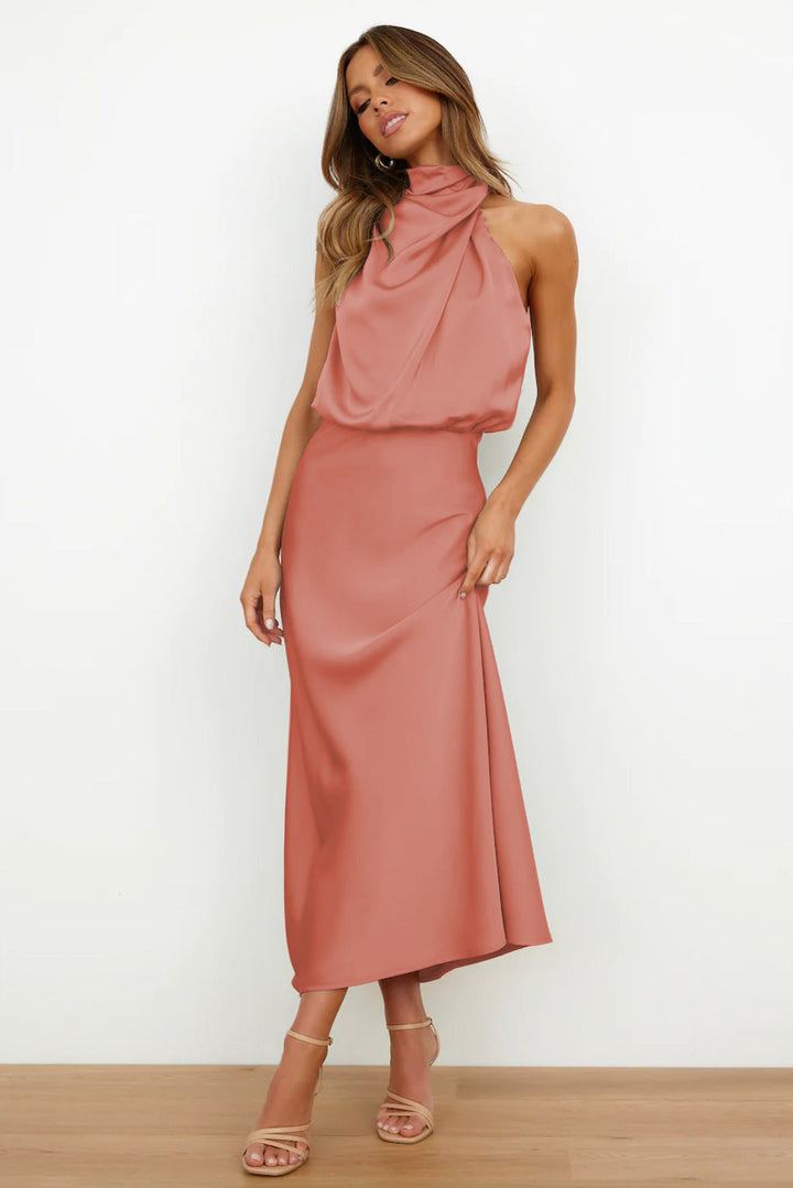 Lily – Elegant Halter Neck Satin Maxi Dress
