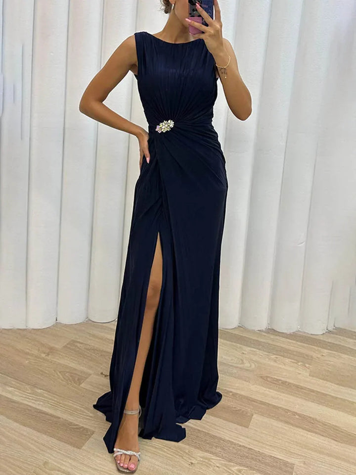 Davina - Flowing Pleated Maxi Dress