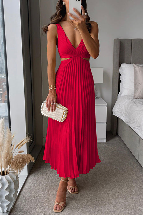 Ada - Backless Pleated Long Dress