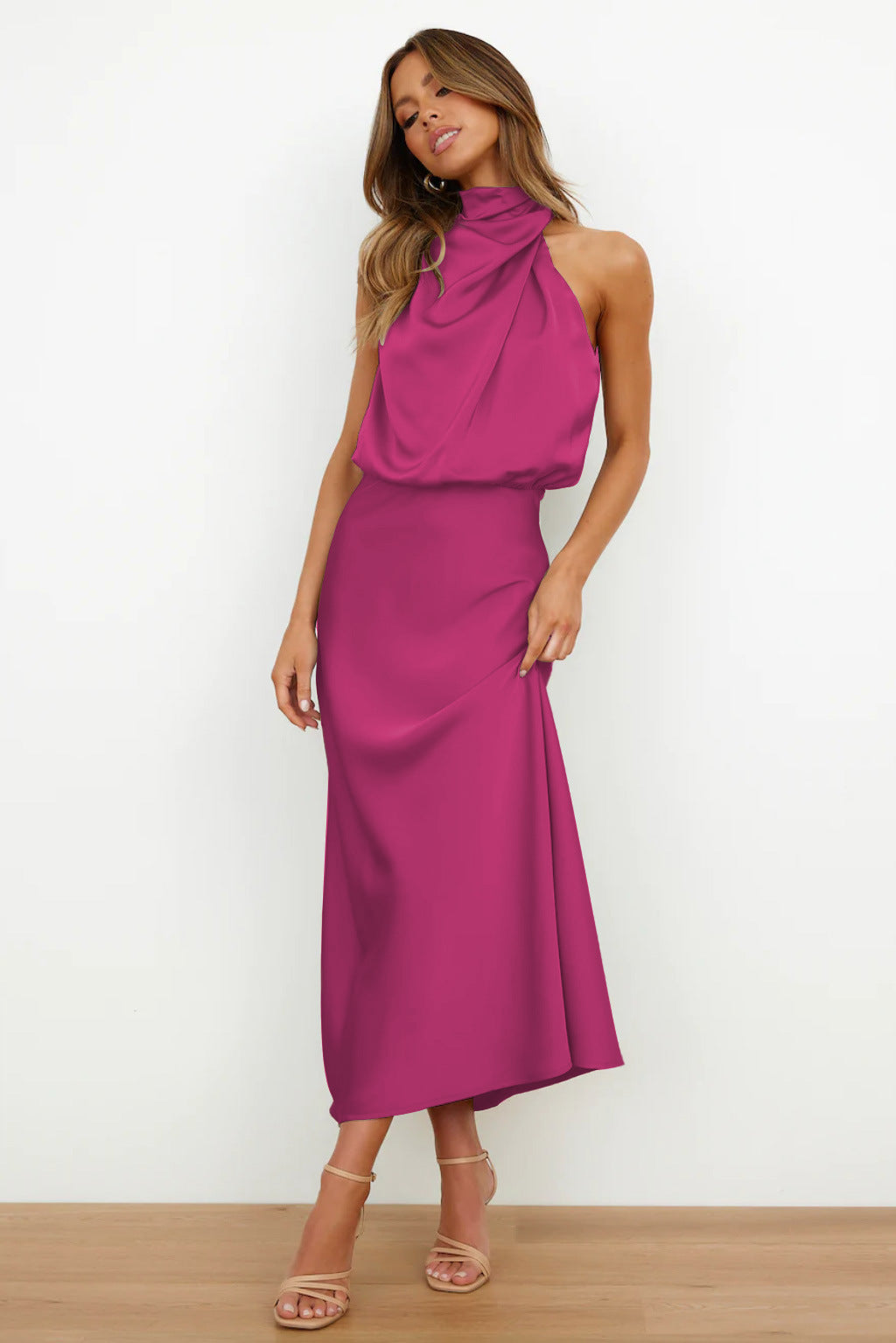 Lily – Elegant Halter Neck Satin Maxi Dress