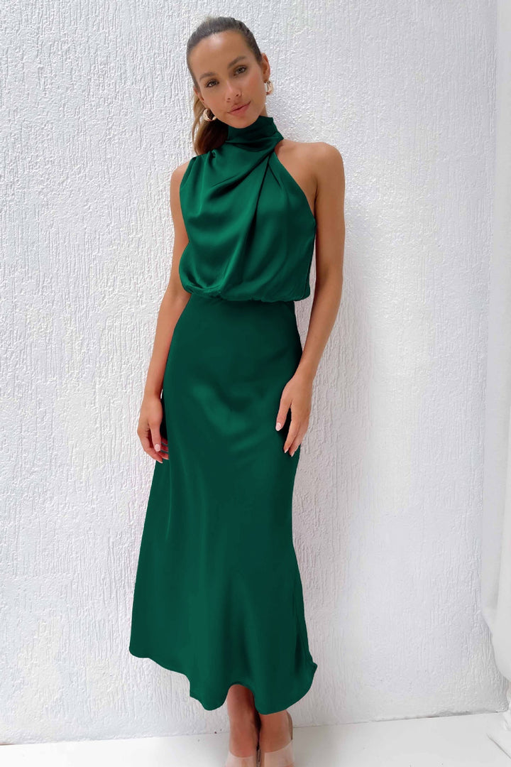 Lily – Elegant Halter Neck Satin Maxi Dress