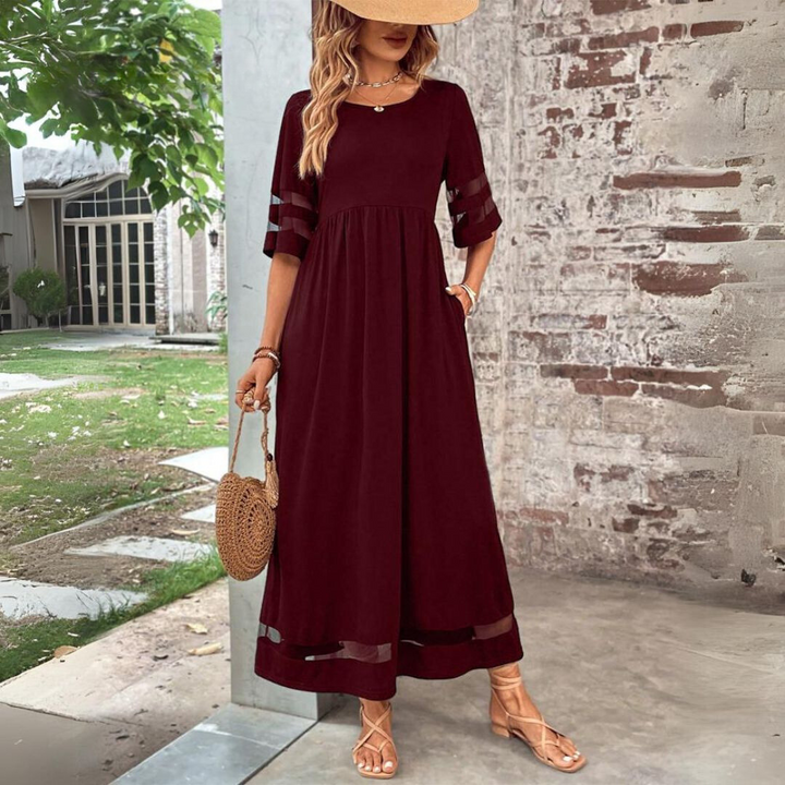 Nadia - Belly-Embracing Dress