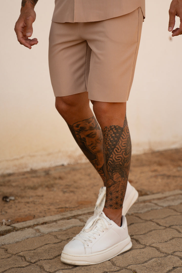 THE MYKA SET - BLOUSE + SHORT - BEIGE