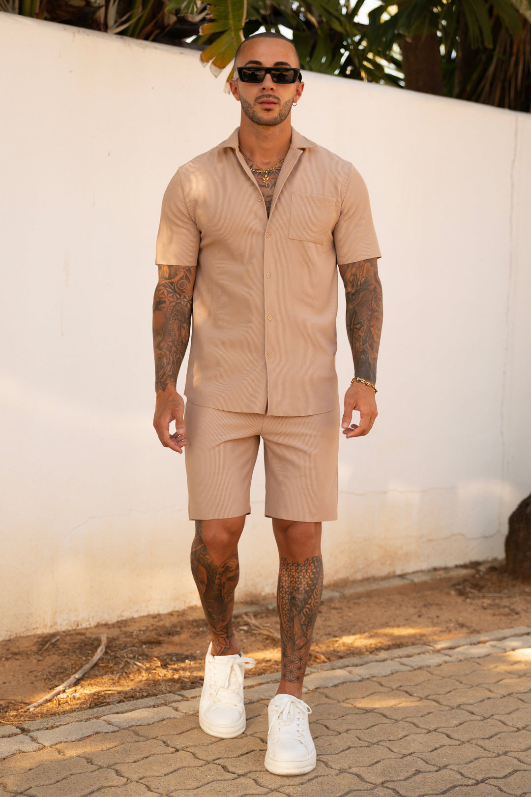 THE MYKA SET - BLOUSE + SHORT - BEIGE