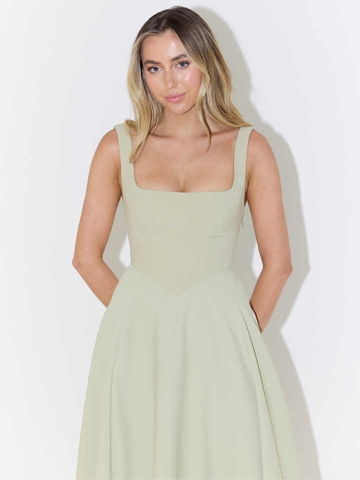 SCARLET GRACE DRESS