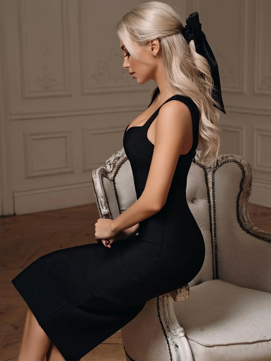 Emma – Sweetheart Midi Dress