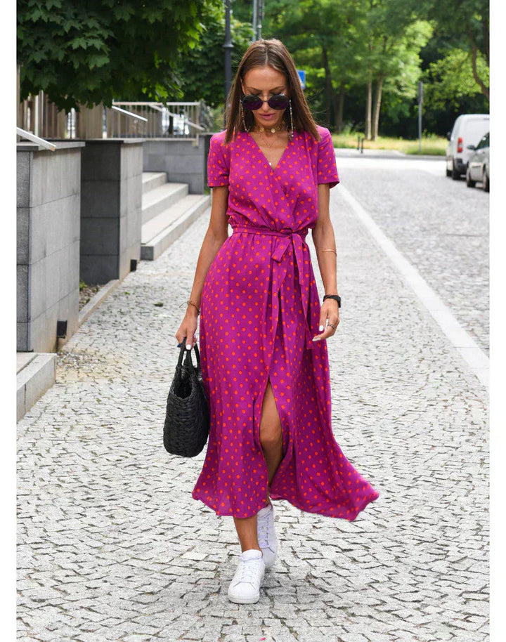Suzanne - Elegant Dress with a V-Neck