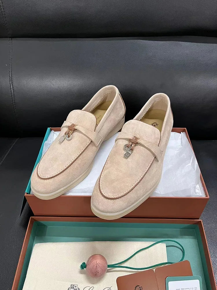 Dingpeng Women's Casual Slippers British Style One Step Lazy Shoes Flat Bottom Fleece Embellished Pendants Leisure Shoes