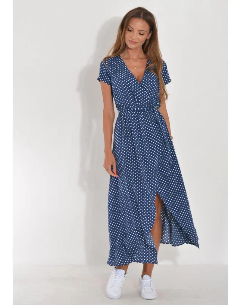 Suzanne - Elegant Dress with a V-Neck